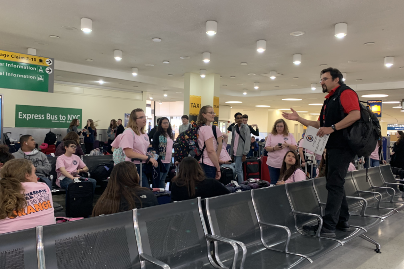 Madison HS Choir Arrival