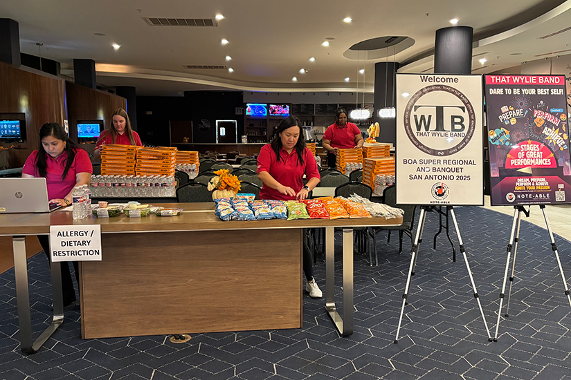 Wylie-HS-Band-Post-Performance-Pizza